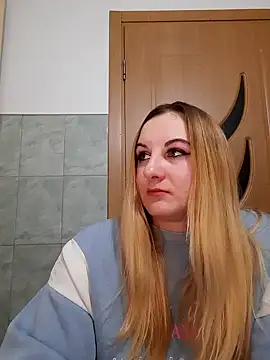 Claraxd8 online show from 12, 2, 2025
