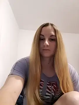 Claraxd8 online show from 27, 6, 2026