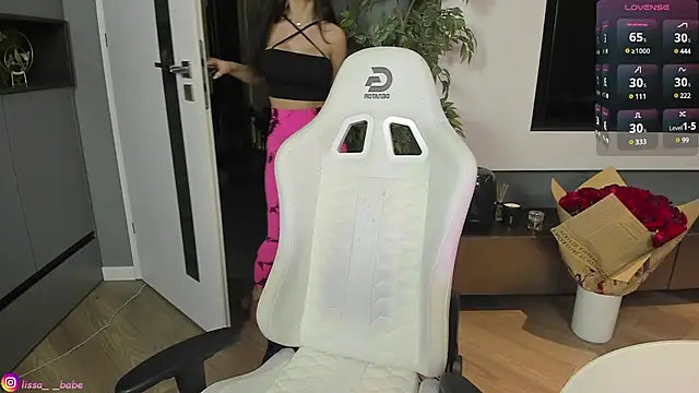 Snapshot of lissababe1 chatting on 17, 12, 2024 lissababe1 online show from 17, 12, 2024