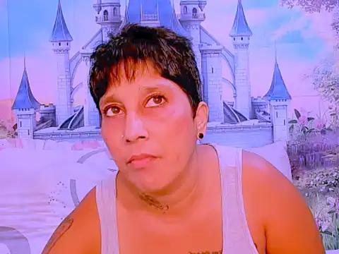 Snapshot of indianroxy chatting on 4, 2, 2025 indianroxy online show from 4, 2, 2025