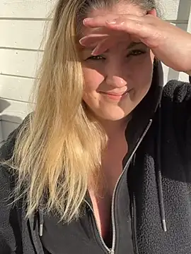 Snapshot of Anna_Alexa chatting on 14, 2, 2025 Anna Alexa online show from 14, 2, 2025