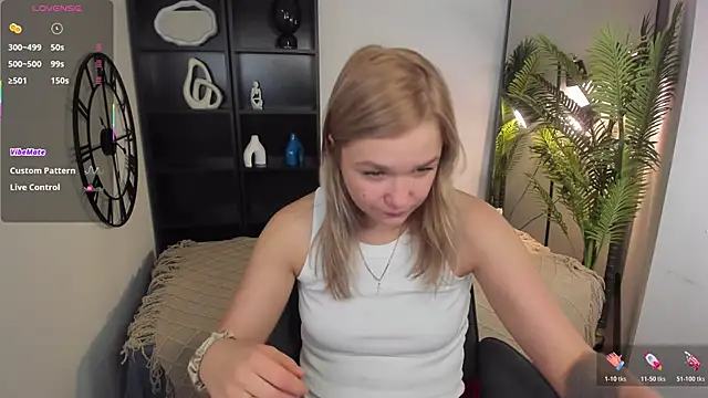 BellaDreamy online show from 5, 11, 2025