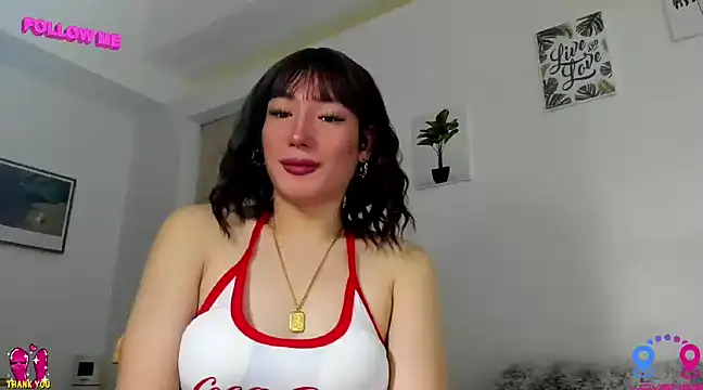 hottycrishina online show from 5, 3, 2025