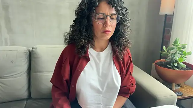 illaroom online show from 30, 9, 2025