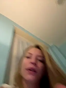Snapshot of AnastasiaAniess chatting on 6, 12, 2024 AnastasiaAniess online show from 6, 12, 2024