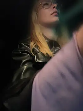 AnastasiaAniess online show from 10, 4, 2026