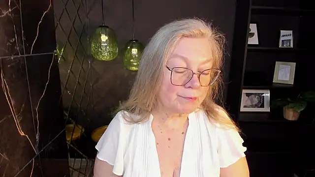 NataliMellow online show from 15, 2, 2026