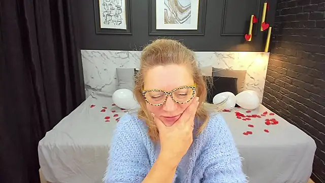 Snapshot of LeaPure chatting on 15, 2, 2025 LeaPure online show from 15, 2, 2025