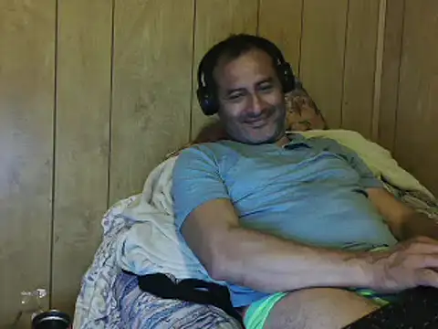 Snapshot of dantehot2020 chatting on 14, 12, 2024 dantehot2020 online show from 14, 12, 2024