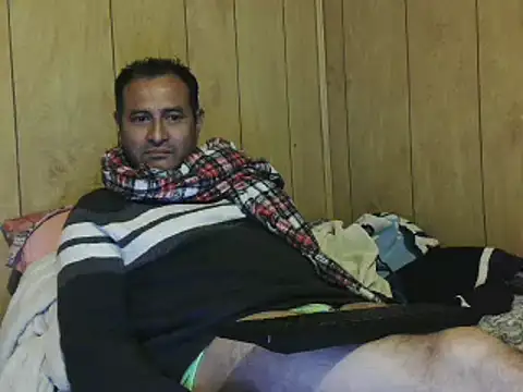 Snapshot of dantehot2020 chatting on 18, 12, 2024 dantehot2020 online show from 18, 12, 2024