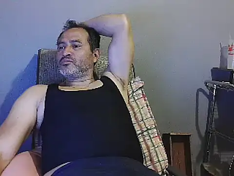 Snapshot of dantehot2020 chatting on 24, 1, 2025 dantehot2020 online show from 24, 1, 2025