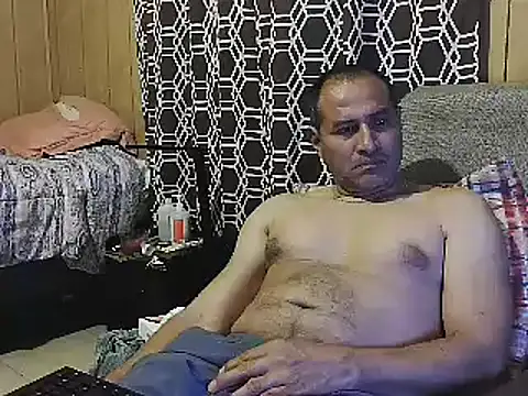 Snapshot of dantehot2020 chatting on 4, 2, 2025 dantehot2020 online show from 4, 2, 2025