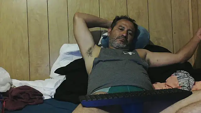 Snapshot of dantehot2020 chatting on 3, 10, 2025 dantehot2020 online show from 3, 10, 2025