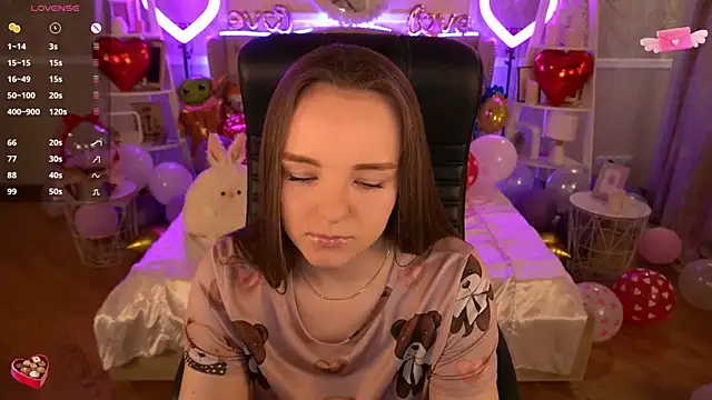 FoxyShy online show from 14, 2, 2025