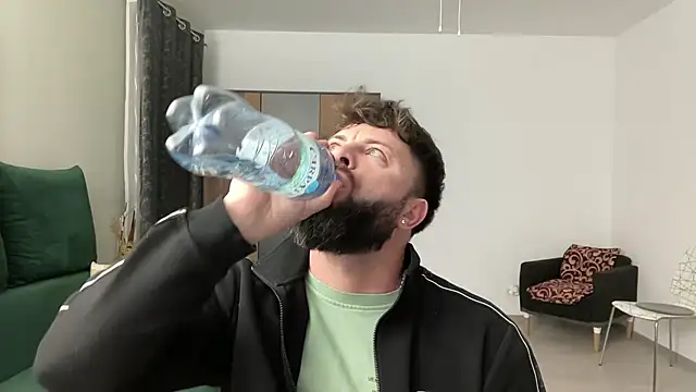 Snapshot of AlphaSparks chatting on 24, 1, 2025 AlphaSparks online show from 24, 1, 2025