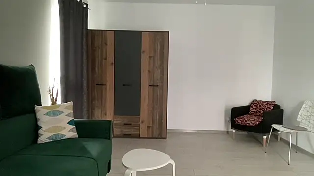 Snapshot of AlphaSparks chatting on 30, 1, 2025 AlphaSparks online show from 30, 1, 2025