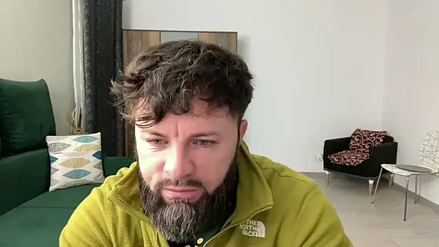 Snapshot of AlphaSparks chatting on 7, 2, 2025 AlphaSparks online show from 7, 2, 2025