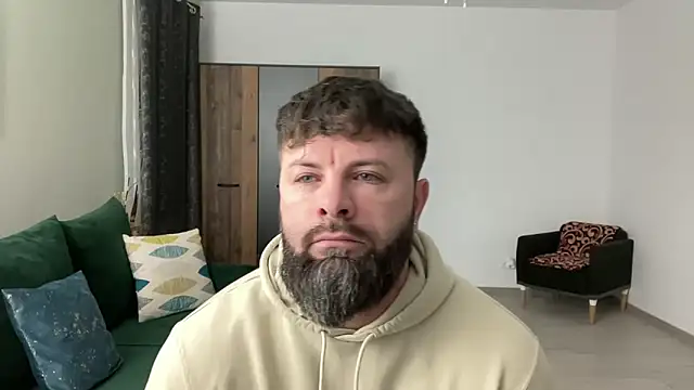 Snapshot of AlphaSparks chatting on 4, 3, 2025 AlphaSparks online show from 4, 3, 2025