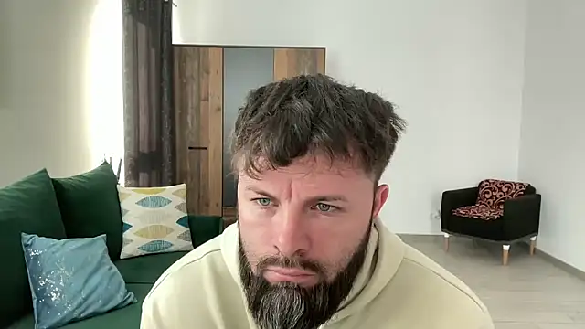 Snapshot of AlphaSparks chatting on 10, 3, 2025 AlphaSparks online show from 10, 3, 2025