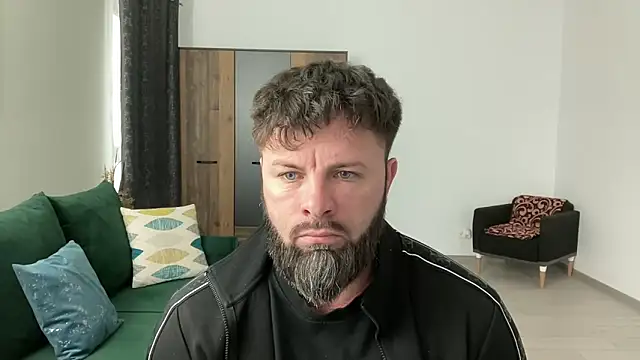 Snapshot of AlphaSparks chatting on 13, 3, 2025 AlphaSparks online show from 13, 3, 2025