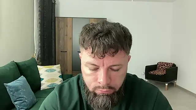 Snapshot of AlphaSparks chatting on 17, 3, 2025 AlphaSparks online show from 17, 3, 2025