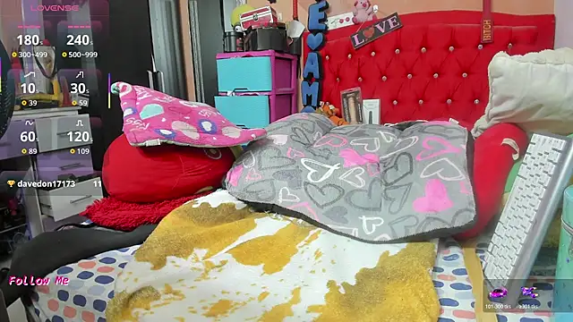 camile milf online show from 26, 11, 2025