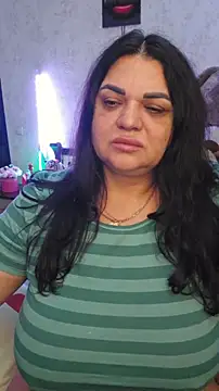 Snapshot of littleRikka chatting on 2, 3, 2026 littleRikka online show from 2, 3, 2026