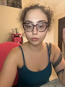Snapshot of ladyturtle chatting on 21, 6, 2026 ladyturtle online show from 21, 6, 2026