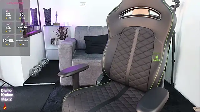 Snapshot of knimh chatting on 14, 10, 2025 knimh online show from 14, 10, 2025