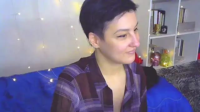 Snapshot of MartaBounty chatting on 16, 2, 2025 MartaBounty online show from 16, 2, 2025