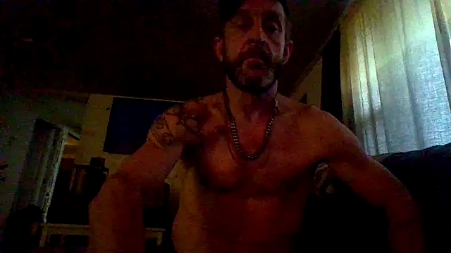 Snapshot of ThickDMatty@xh chatting on 15, 3, 2025 ThickDMattyxh online show from 15, 3, 2025