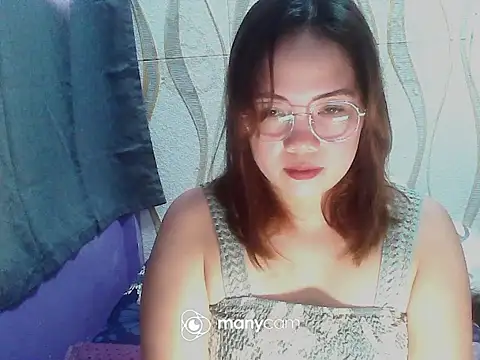 Snapshot of BURBERRY69 chatting on 8, 10, 2025 BURBERRY69 online show from 8, 10, 2025