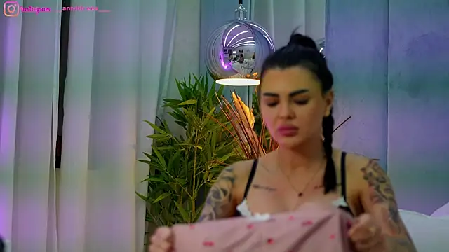 perfectt33n online show from 16, 4, 2026