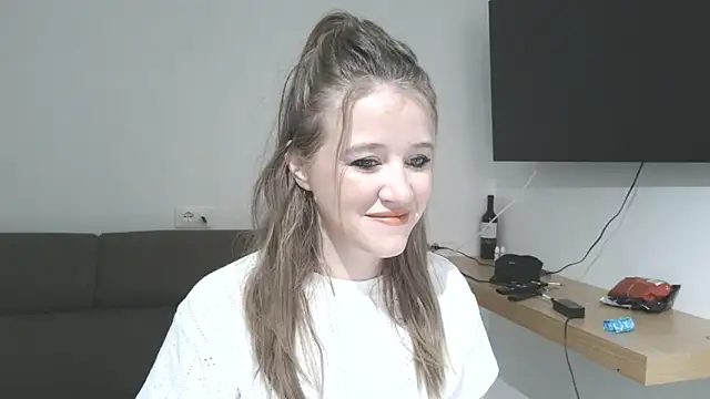 Neonstar online show from 6, 4, 2026