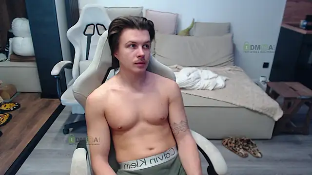 Sunny-Girl1 online show from 5, 2, 2026