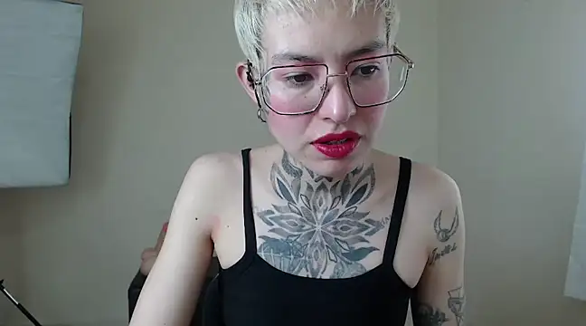 Snapshot of ArrangedFoot chatting on 7, 2, 2025 ArrangedFoot online show from 7, 2, 2025