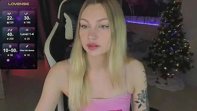 Snapshot of BiMolly chatting on 27, 1, 2025 BiMolly online show from 27, 1, 2025