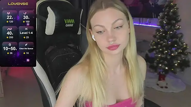 Snapshot of BiMolly chatting on 31, 1, 2025 BiMolly online show from 31, 1, 2025