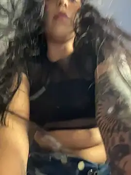 Naiara sex online show from 4, 6, 2026