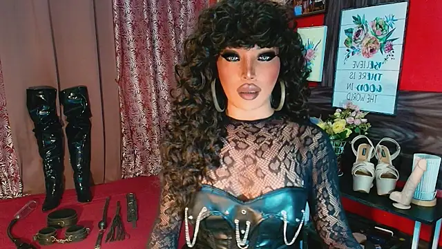 trixxielicious online show from 24, 11, 2025