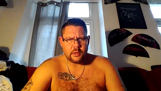 sexykevin17cm online show from 18, 11, 2025