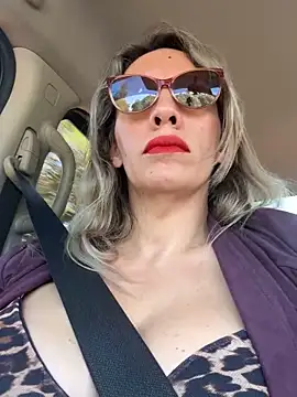 Snapshot of Gatitacarlita chatting on 18, 11, 2025 Gatitacarlita online show from 18, 11, 2025