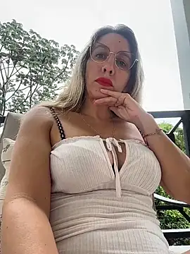 Gatitacarlita online show from 7, 4, 2026