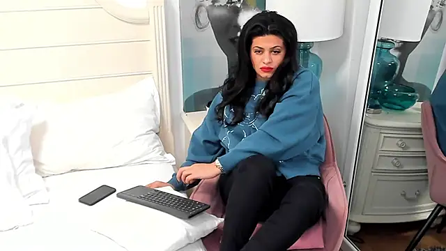 Snapshot of Heidix chatting on 8, 1, 2025 Heidix online show from 8, 1, 2025