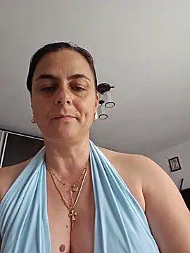 Snapshot of IsabelleCraft chatting on 27, 6, 2026 IsabelleCraft online show from 27, 6, 2026