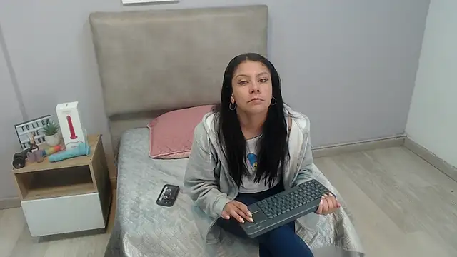 valevicious online show from 15, 12, 2025