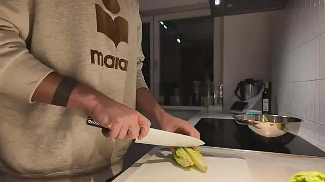 Jayjay1999x online show from 14, 3, 2025