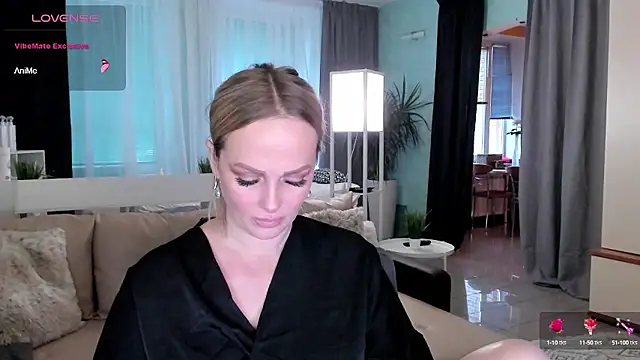 Snapshot of Libby_Nora chatting on 3, 12, 2024 Libby Nora online show from 3, 12, 2024