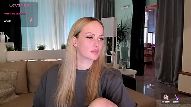 Snapshot of Libby_Nora chatting on 10, 12, 2024 Libby Nora online show from 10, 12, 2024