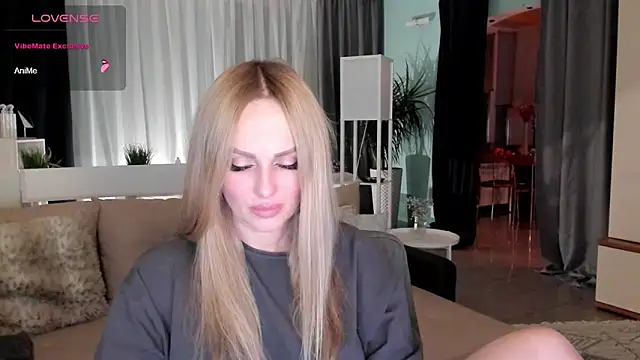 Snapshot of Libby_Nora chatting on 11, 12, 2024 Libby Nora online show from 11, 12, 2024